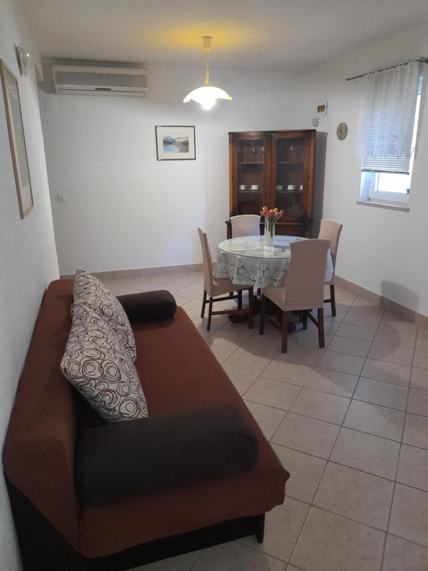 Apartments Nives Supetar Zewnętrze zdjęcie