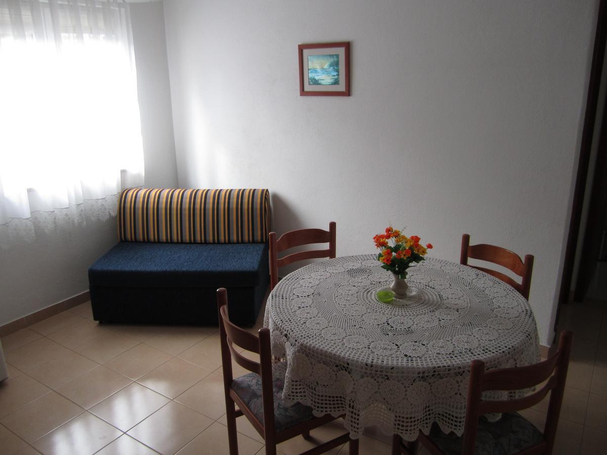 Apartments Nives Supetar Zewnętrze zdjęcie
