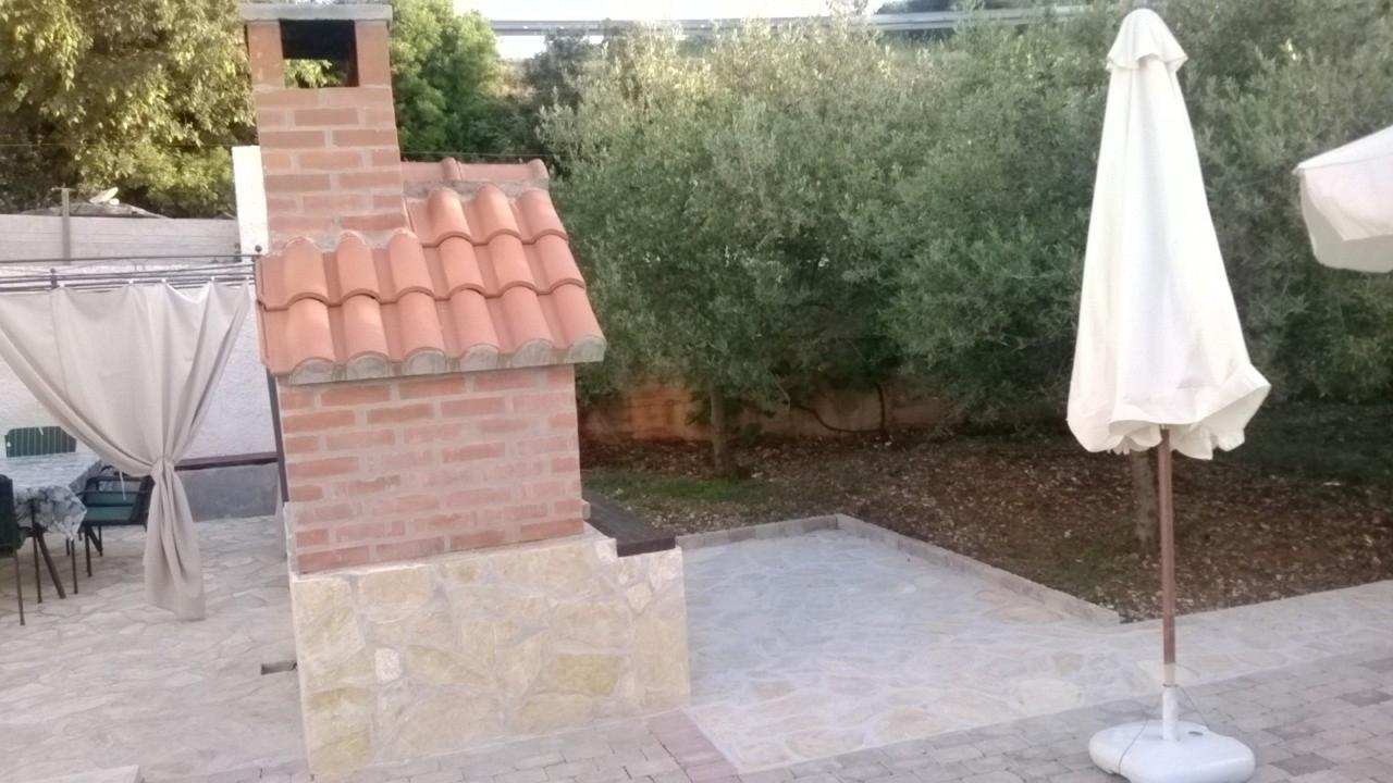 Apartments Nives Supetar Zewnętrze zdjęcie